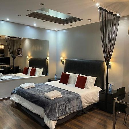 Luxury Suite Hotel Puerto Banus Marbella Exterior photo